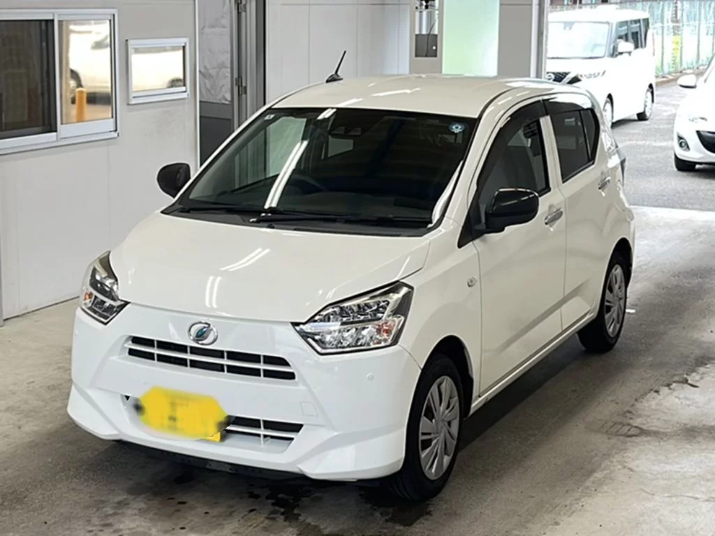 Daihatsu Mira e:S LA350S 2018